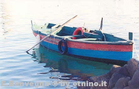 fisching boat 2.jpg